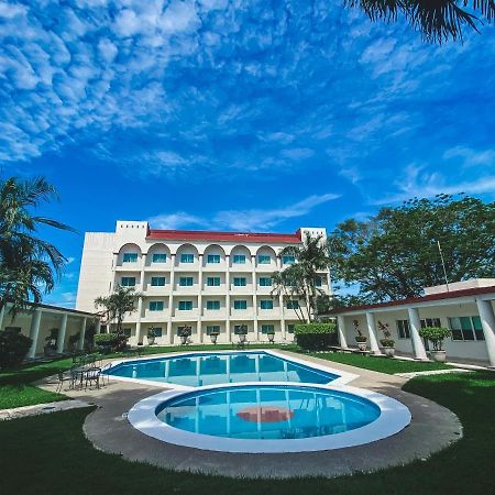 Gran Tuxtepec Plaza Hotel Bagian luar foto