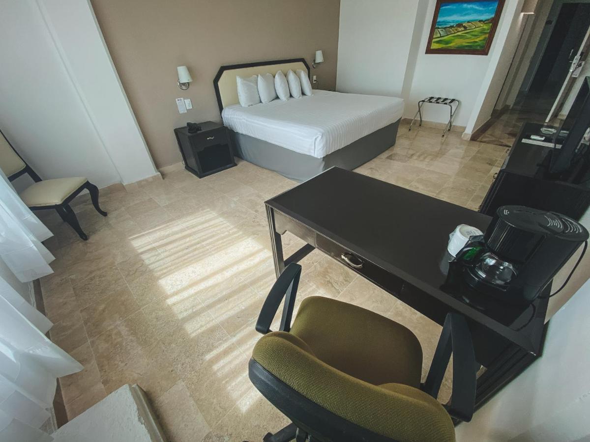 Gran Tuxtepec Plaza Hotel Bagian luar foto