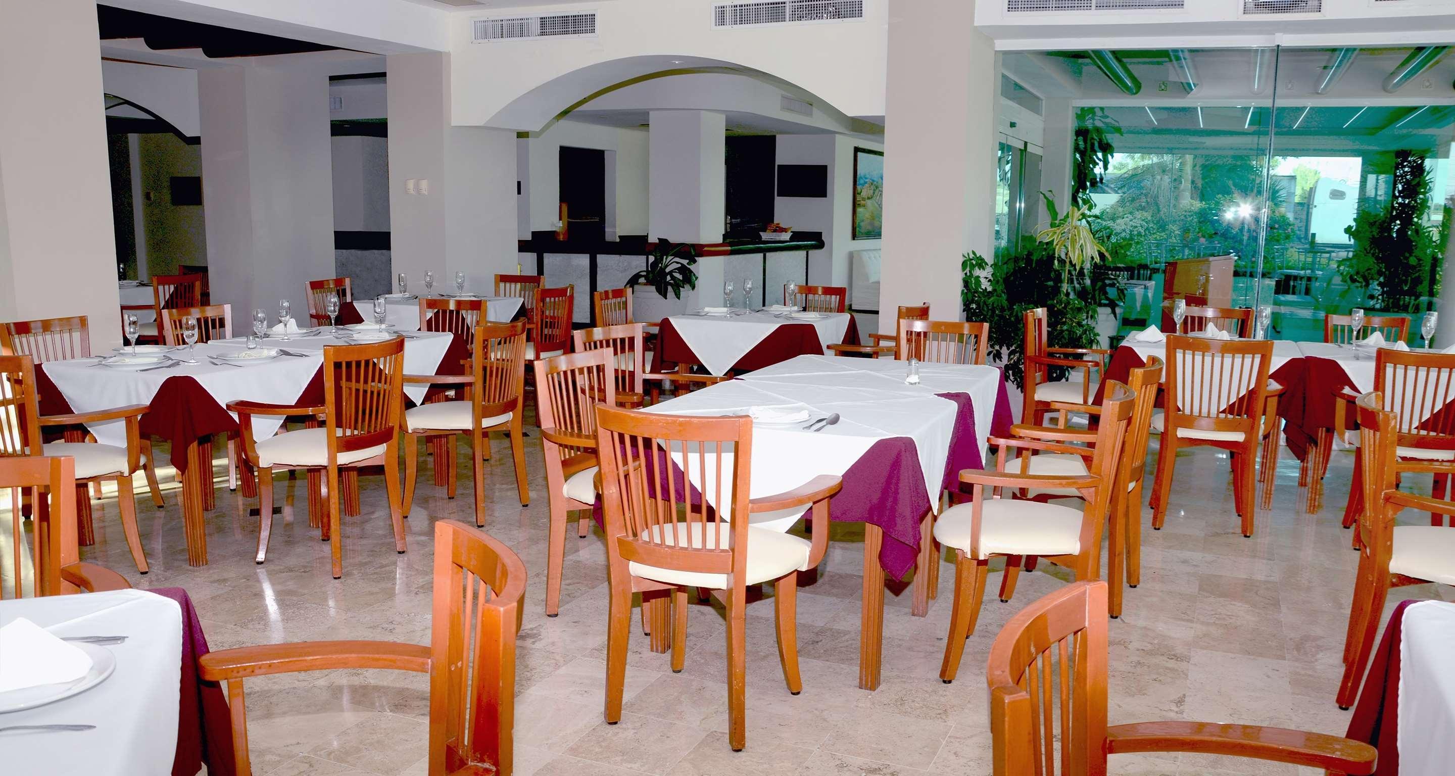 Gran Tuxtepec Plaza Hotel Bagian luar foto