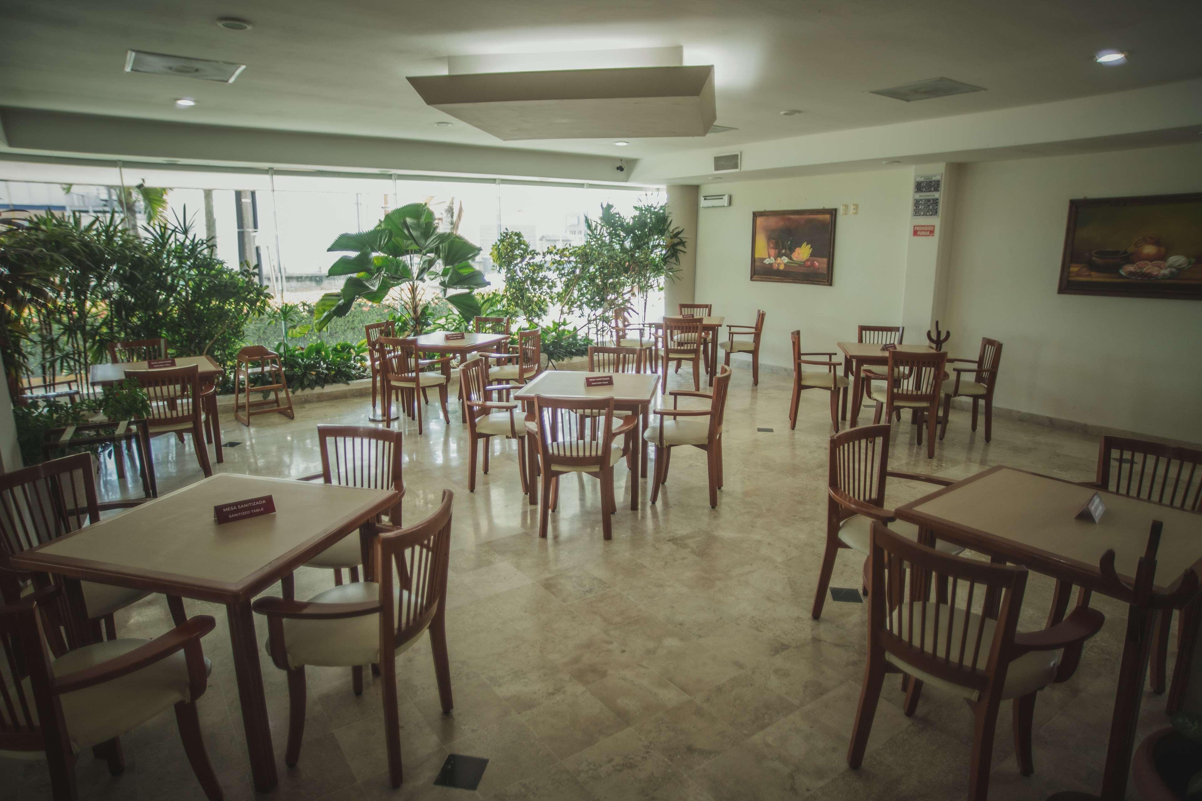 Gran Tuxtepec Plaza Hotel Bagian luar foto