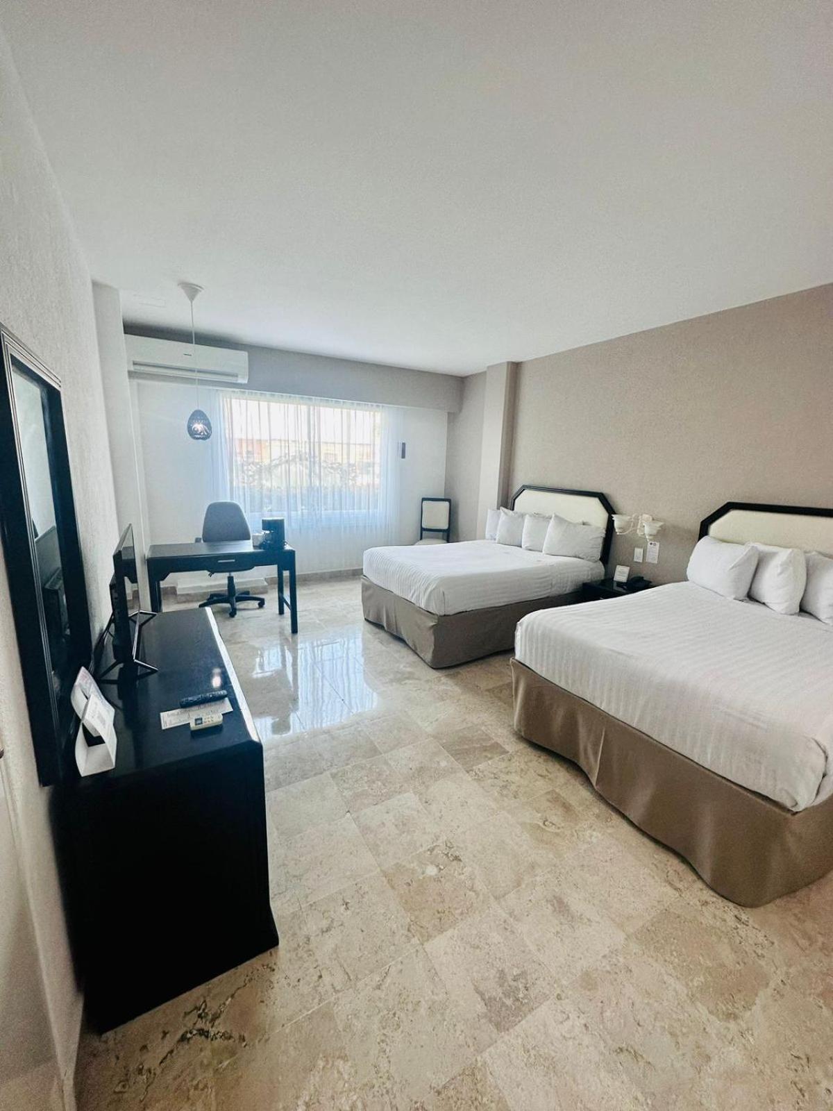 Gran Tuxtepec Plaza Hotel Bagian luar foto